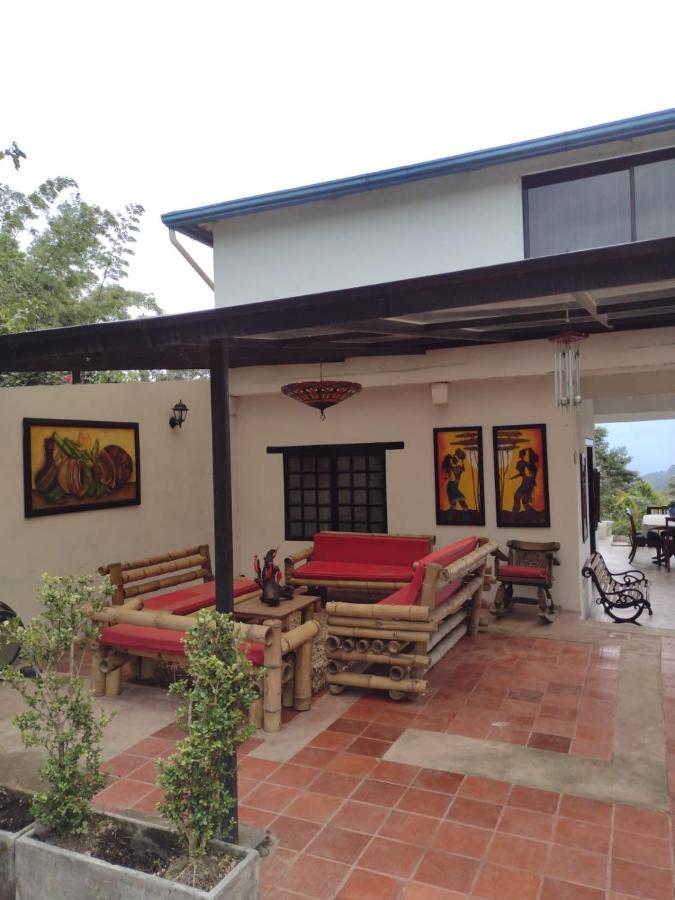 Finca clima templado, quebrada y jacuzzi; los clientes pueden usar todo el espacio y no tendrán que compartirlo con el anfitrión ni con otros huéspedes, calles en buen estado Alban  Extérieur photo